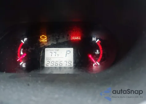 2009 Toyota Matrix z USA, uszkodzony, nr VIN 2T1KU40EX9C174063